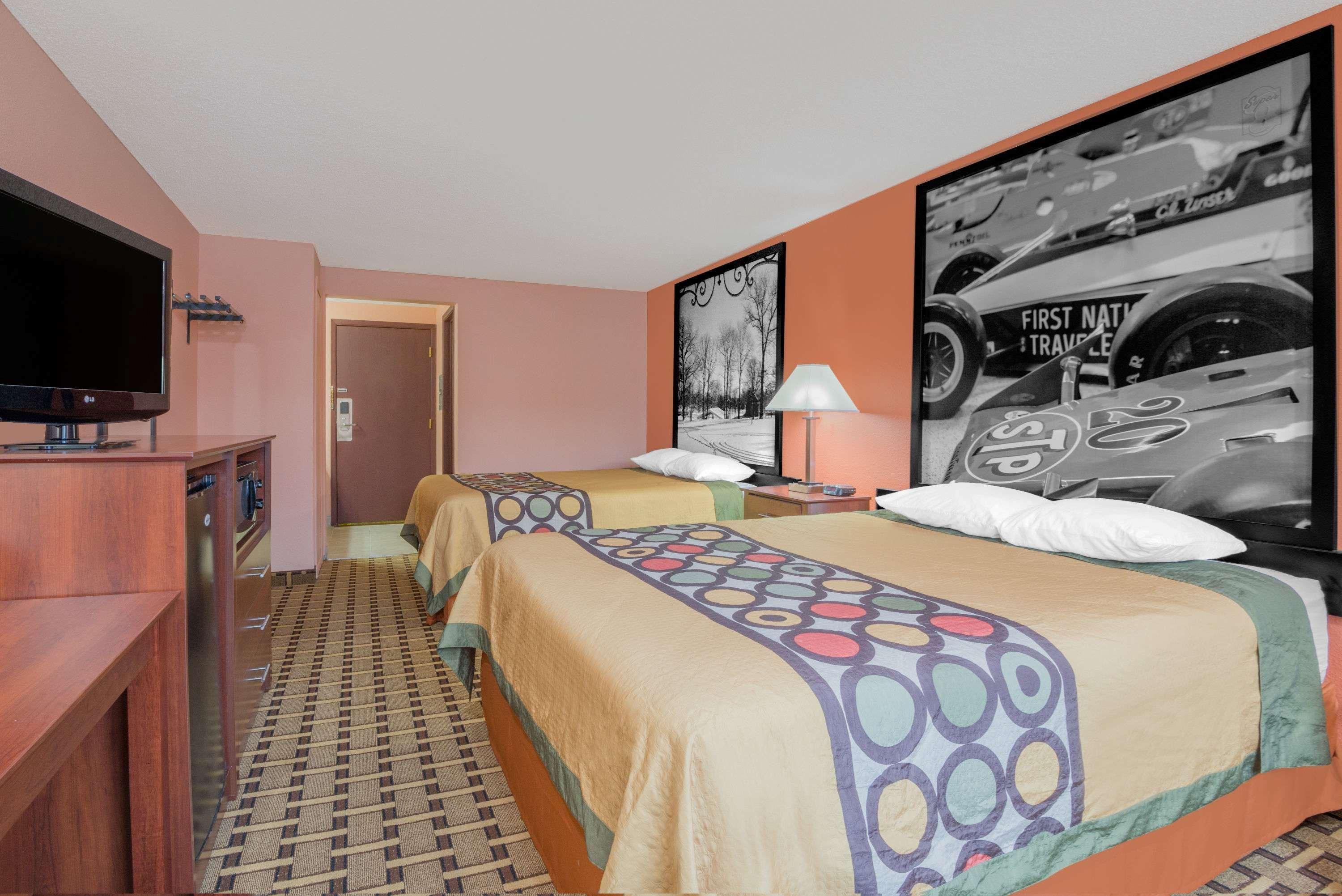 Super 8 By Wyndham Shelbyville Exterior foto