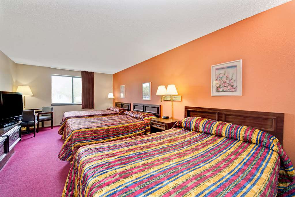 Super 8 By Wyndham Shelbyville Zimmer foto