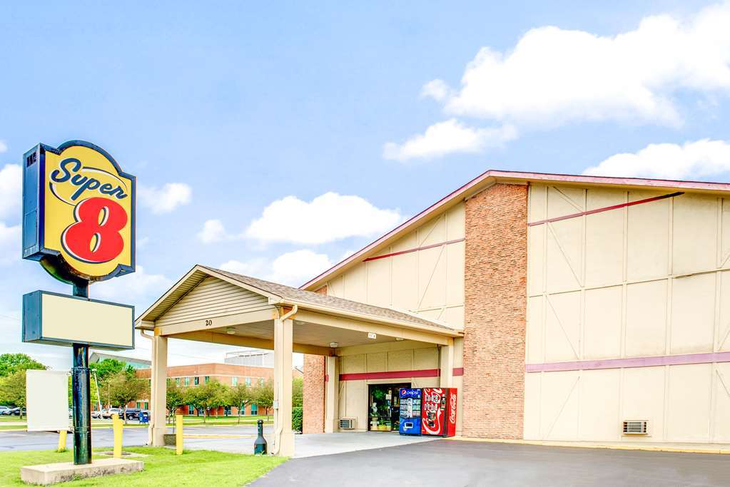 Super 8 By Wyndham Shelbyville Exterior foto